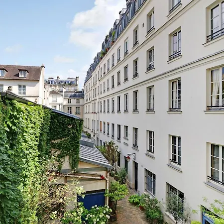 Guestready - Studio Ideal Pour 2 Au Coeur De Paris Exterior photo